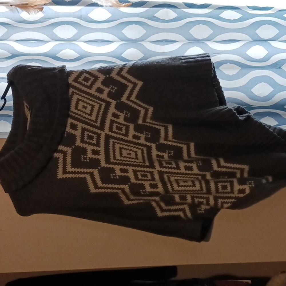 Sweater poncho